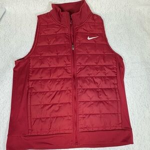 Women”s Red lightweight Nike Running Vest sz L